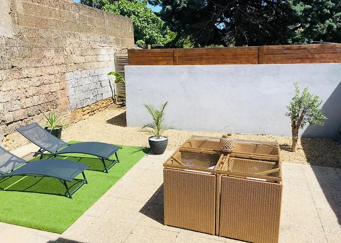 Charmante Maison De Holiday home *