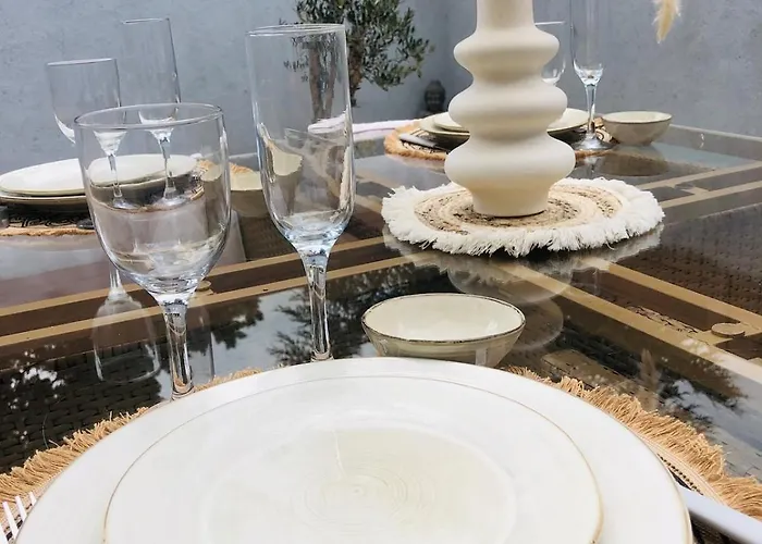 Holiday home Charmante Maison De Thouars